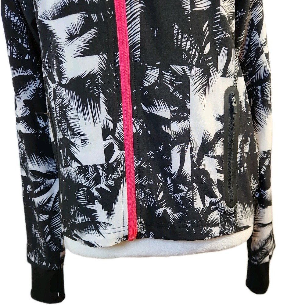 Fabletics Diana Bomber Jacket Womens Small Black & White Malibu Leaf Print Top - Picture 7 of 16